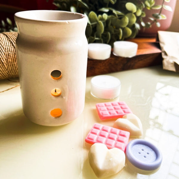 Diffuser Set - Soy Wax Melts & Ceramic Diffuser Kit | Verified Sustainable Candles & Fragrances on Brown Living™