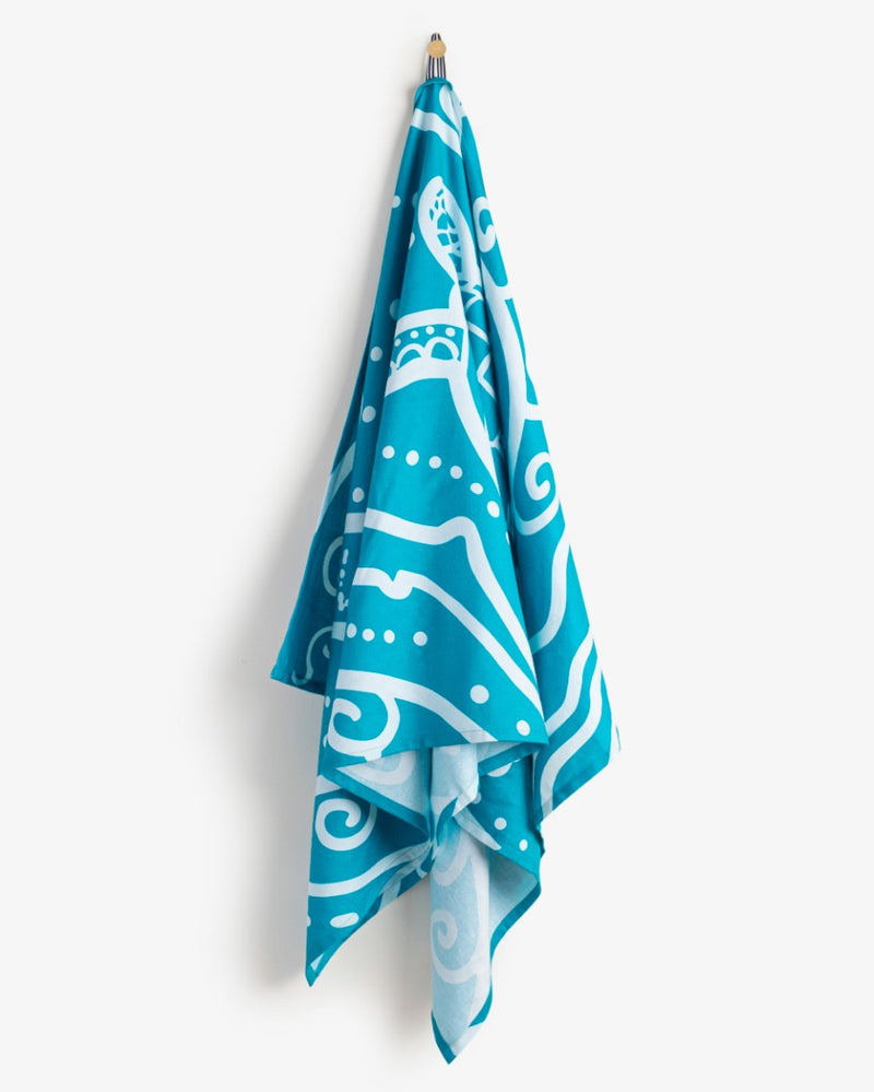 Buy Bamboo & Cotton Blend Printed Bath & Beach Towel | Wild Ocean | Shop Verified Sustainable Bath Linens on Brown Living™