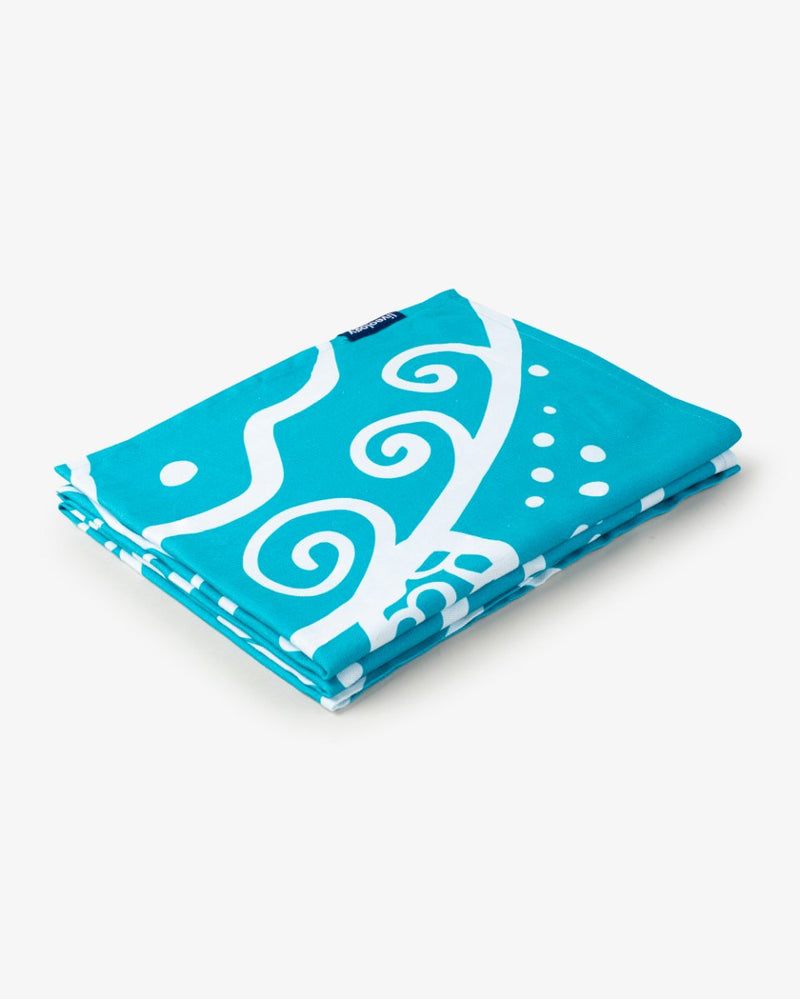 Buy Bamboo & Cotton Blend Printed Bath & Beach Towel | Wild Ocean | Shop Verified Sustainable Bath Linens on Brown Living™