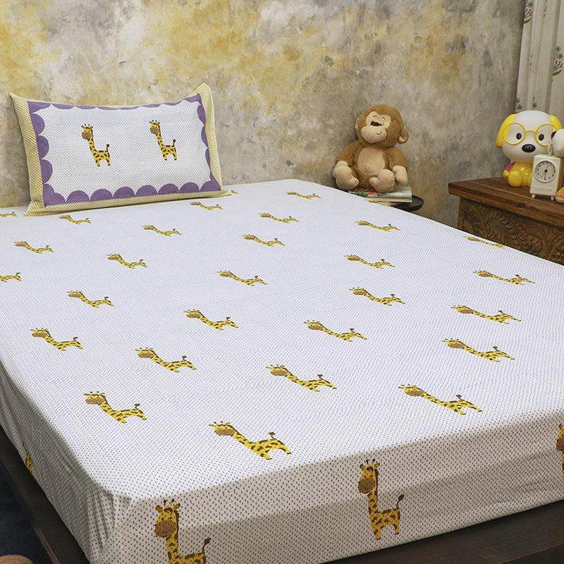 Buy Bed Set - My Best Friend Gira The Giraffe - Blue | Shop Verified Sustainable Bed Linens on Brown Living™