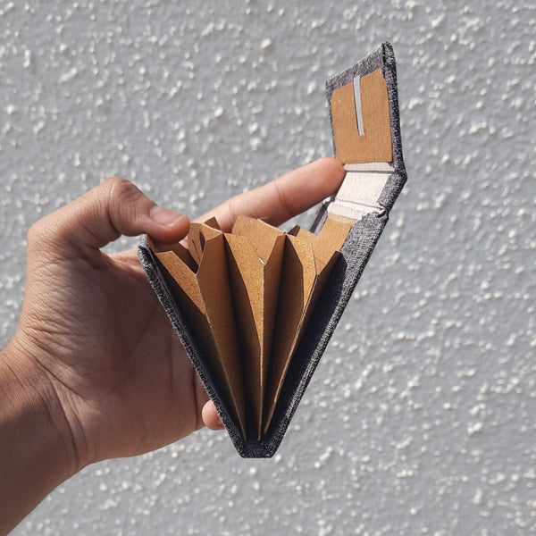 COMPACT WALLET FOR EVERYONE | Verified Sustainable Wallet on Brown Living™