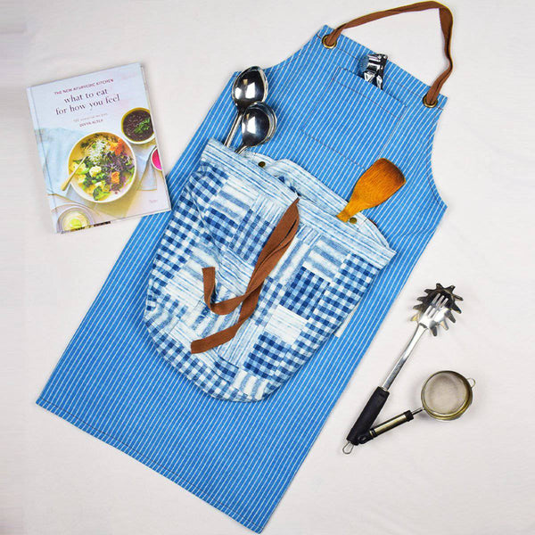 Buy Indigo Unisex Apron Light + Detachable Pouch | Shop Verified Sustainable Kitchen Linens on Brown Living™