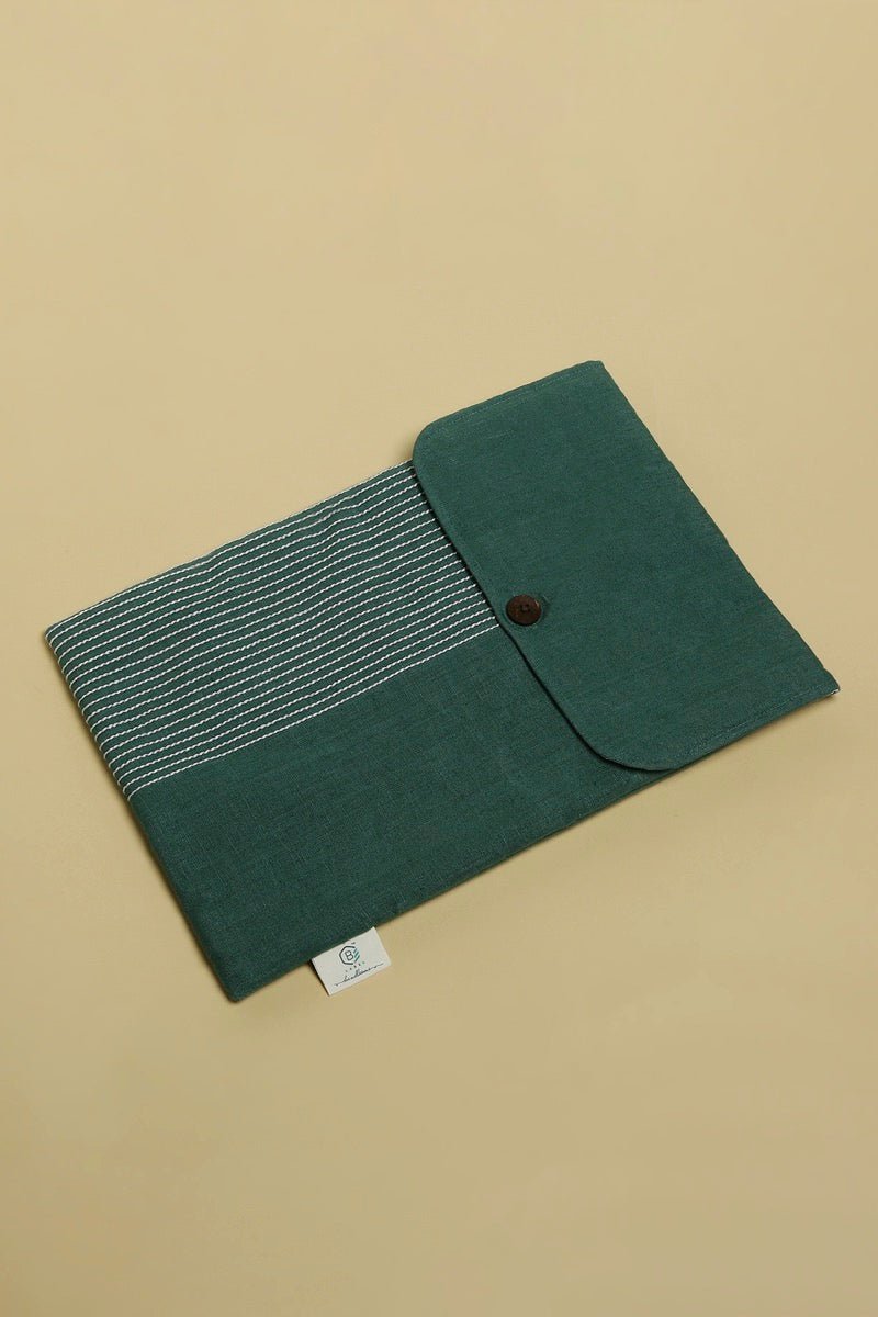 Buy Jade Laptop/Tablet Sleeve - Deep Green | Shop Verified Sustainable Laptop Sleeve on Brown Living™