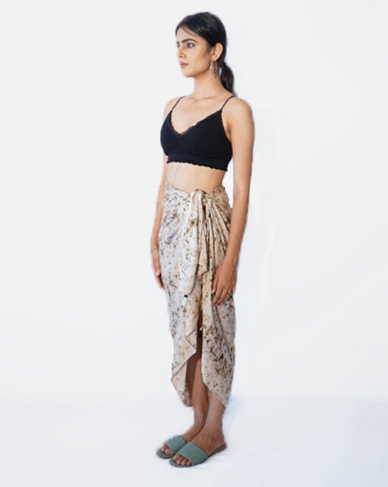 Buy Moyenne Sarong | Shop Verified Sustainable Womens Skirt on Brown Living™