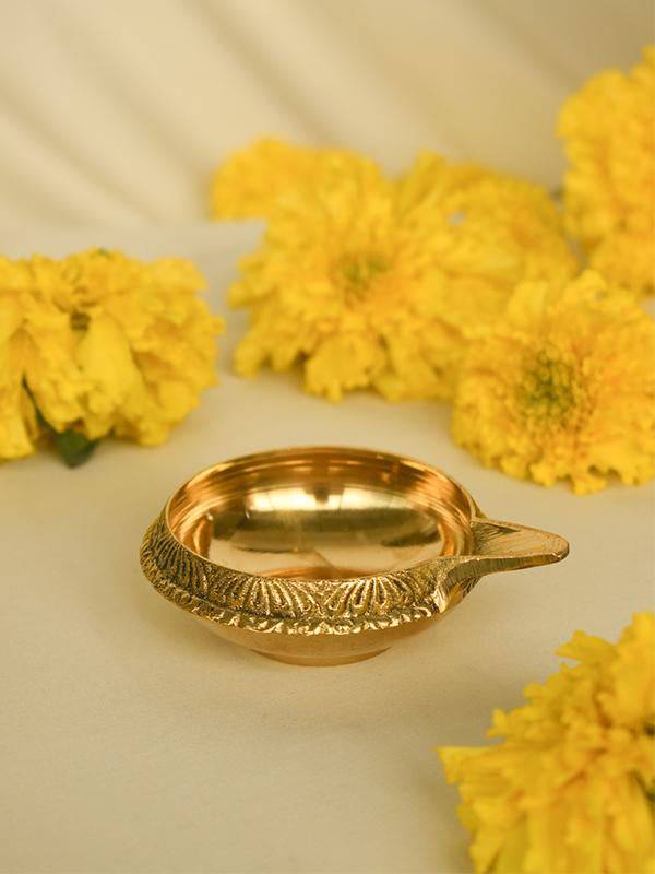 Buy Nauli Diya- M | Shop Verified Sustainable Pooja Needs on Brown Living™