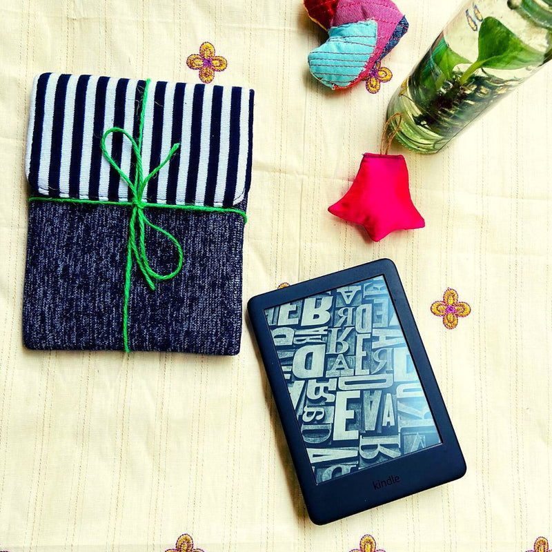 Buy New Year Gift- Kindle Sleeve - A starry night | Shop Verified Sustainable Tech Accessories on Brown Living™