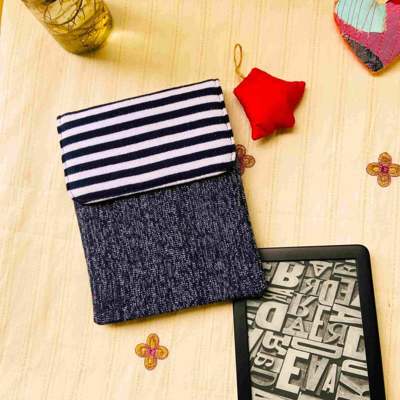 Buy New Year Gift- Kindle Sleeve - A starry night | Shop Verified Sustainable Tech Accessories on Brown Living™