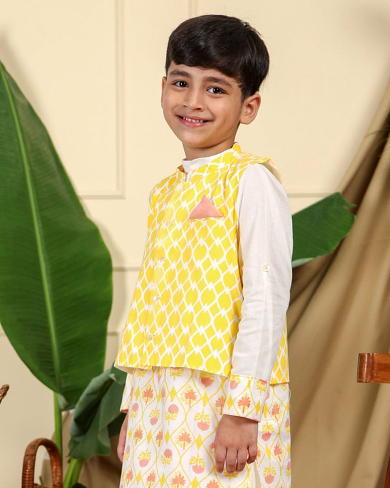 Buy Nur Boys Hand-Block Printed Cotton Ethnic Nehru Jacket | Shop Verified Sustainable Kids Ethnic Sets on Brown Living™