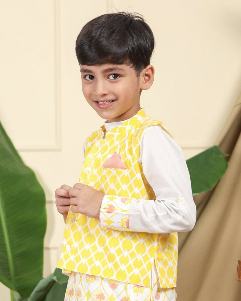 Buy Nur Boys Hand-Block Printed Cotton Ethnic Nehru Jacket | Shop Verified Sustainable Kids Ethnic Sets on Brown Living™