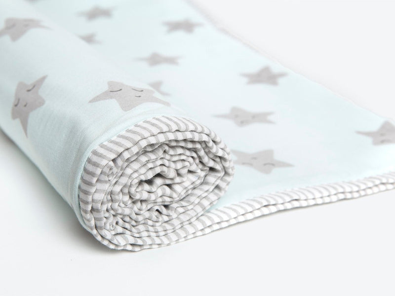 Buy Organic Cotton Cot Bedding Set Sleepy Star Blue | Shop Verified Sustainable Baby Bed Protectors on Brown Living™