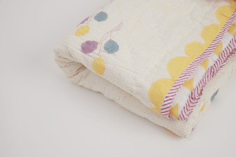 Buy Quilt - I Am Going To The Circus - Yellow | Shop Verified Sustainable Bed Linens on Brown Living™