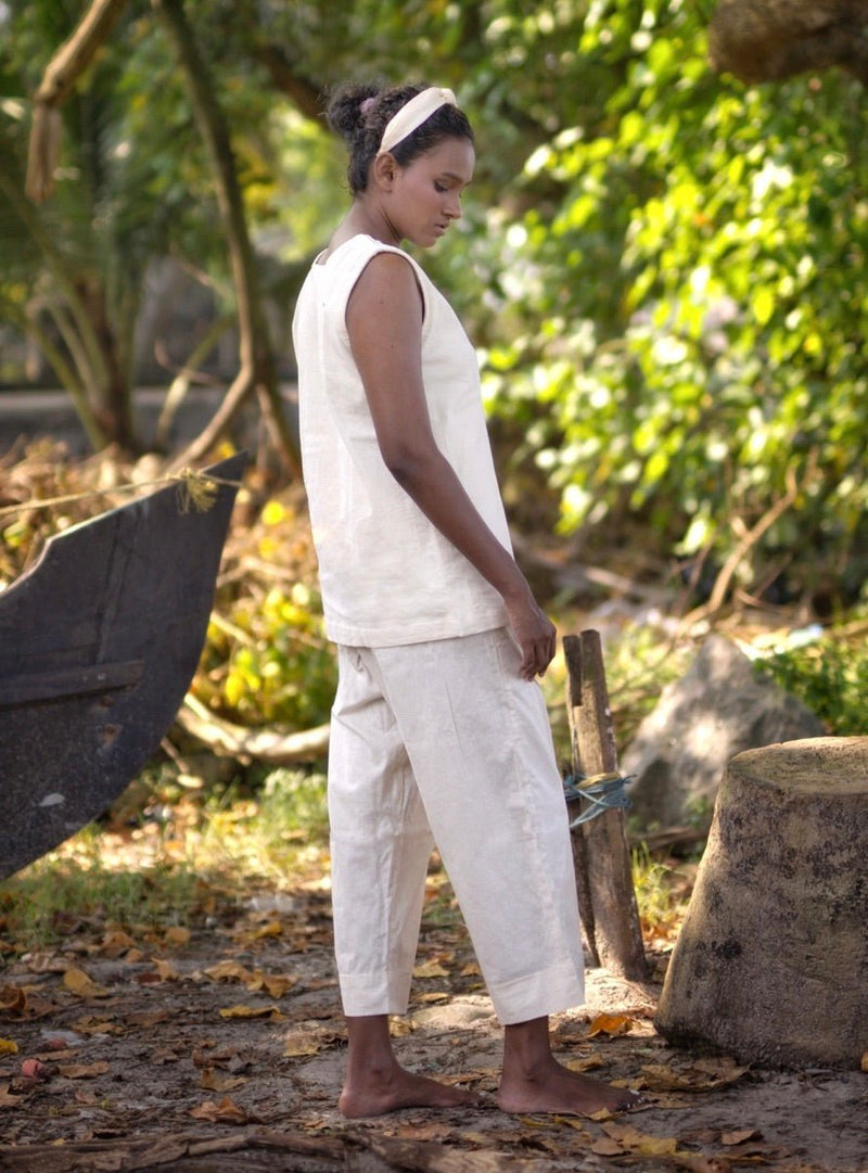 Buy Sustainable Women Cotton pants with Pockets Pleated | Shop Verified Sustainable Womens Trousers on Brown Living™